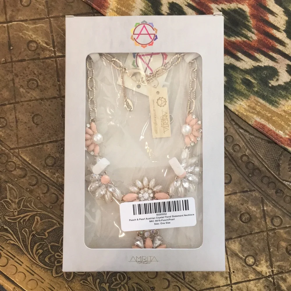 Amrita Singh Peach & Pearl Necklace - Picture 6 of 8